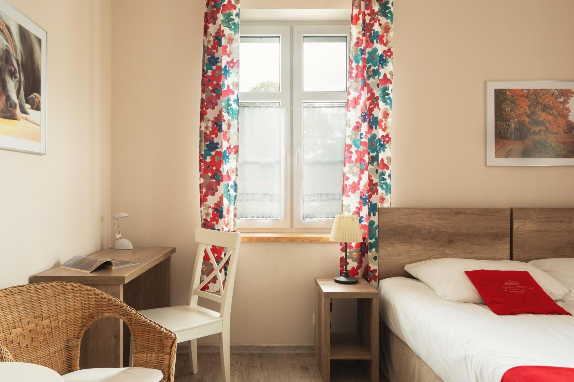 Stary Mlyn Strzeszyn Otel Lubowo  Oda fotoğraf