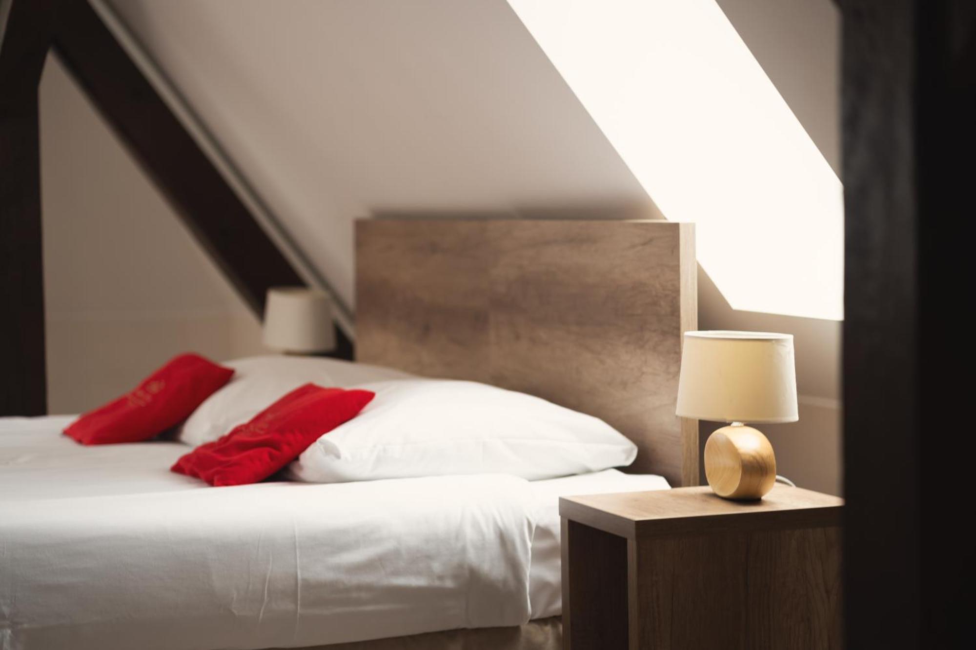Stary Mlyn Strzeszyn Otel Lubowo  Dış mekan fotoğraf