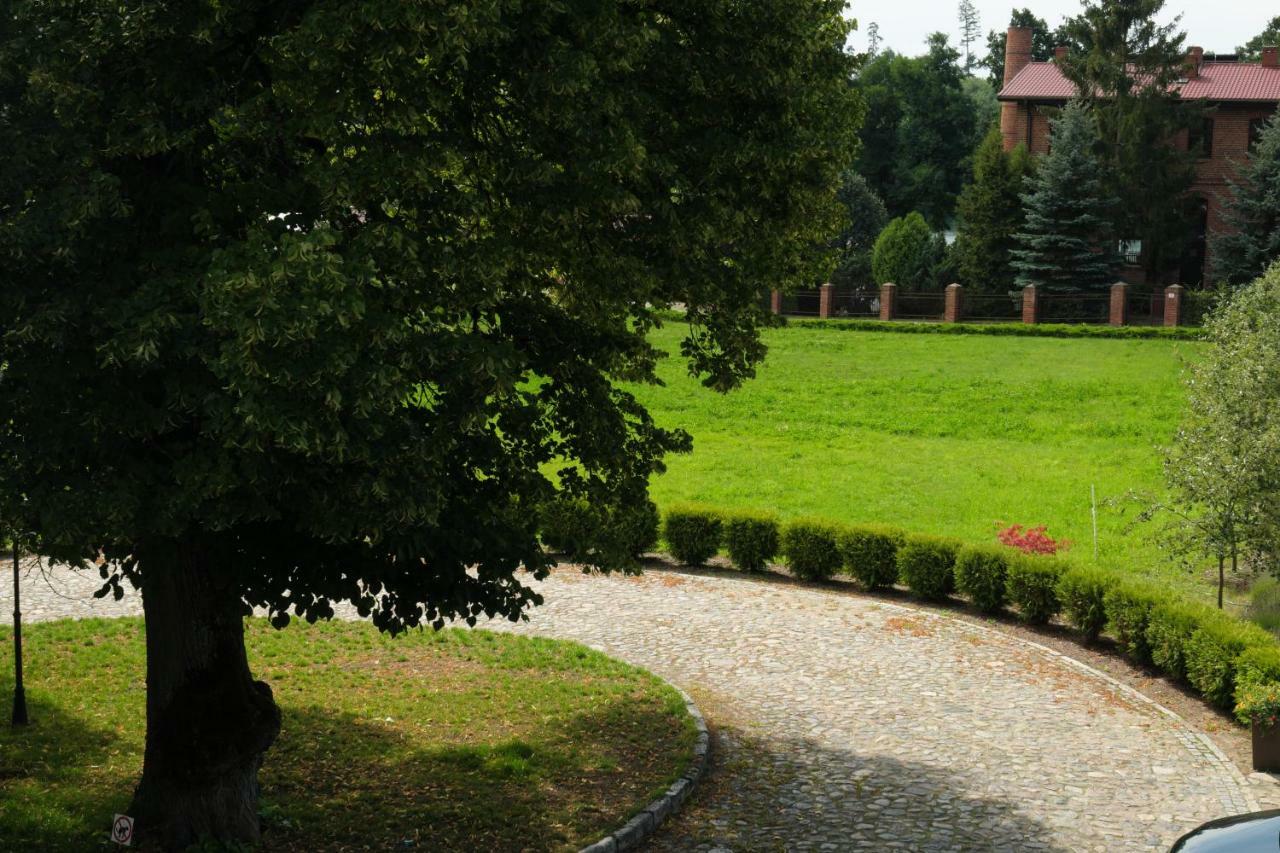Stary Mlyn Strzeszyn Otel Lubowo  Dış mekan fotoğraf